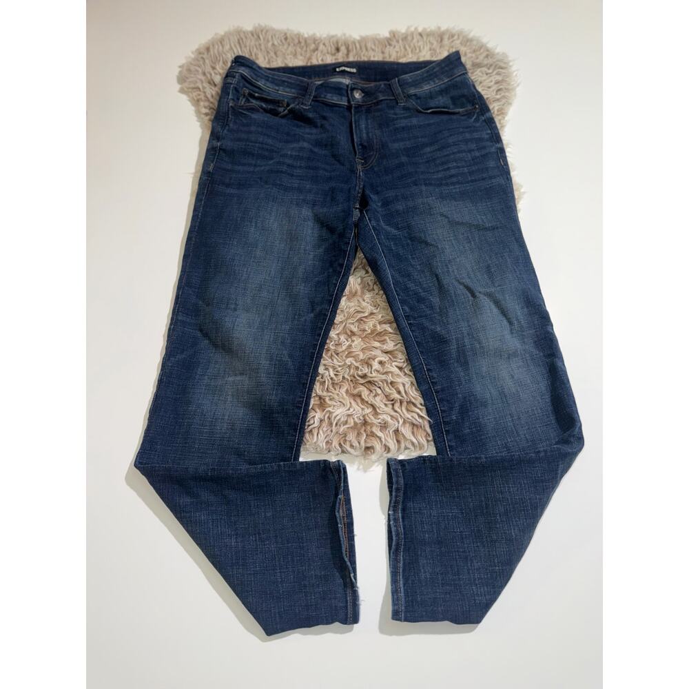 Express men’s blue straight blue jeans